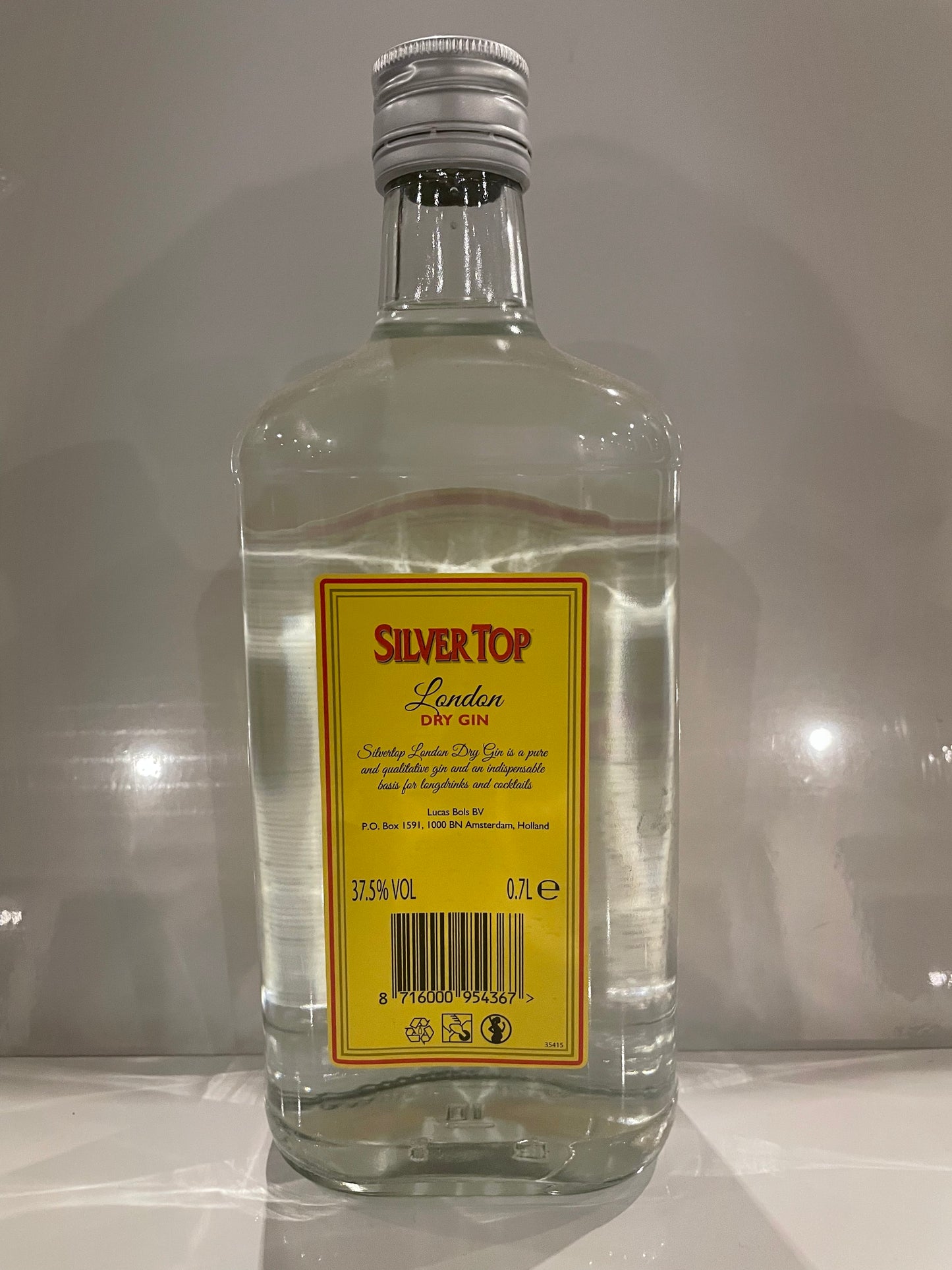 Silver top London Dry Gin