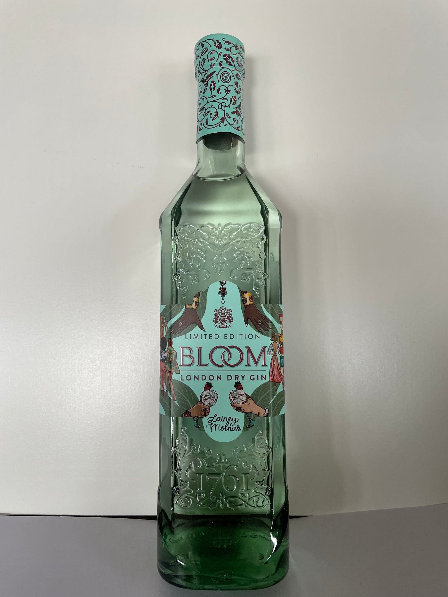 Bloom Londen Dry Gin Lainey Molnar